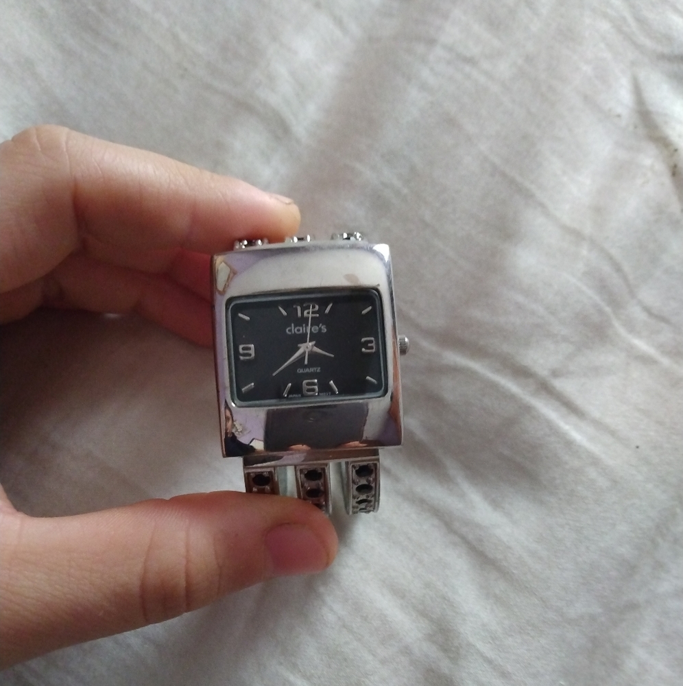 Vintage Claire's Silver and Black Square Hinged Cuff Women's Watch.